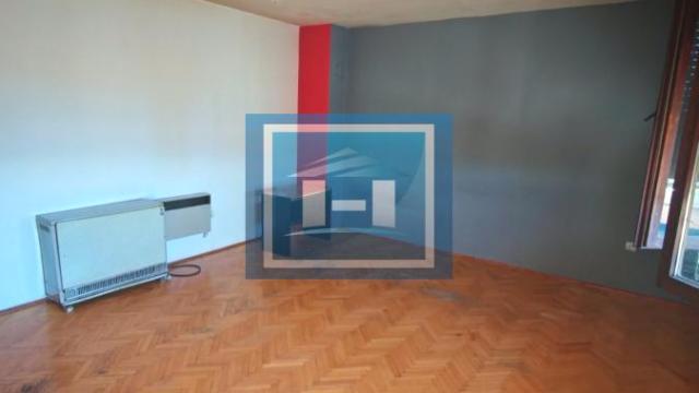 Stan, Dvoiposoban, Prodaja, 62m2, XI Kongres, Gradska lokacija, Paraćin