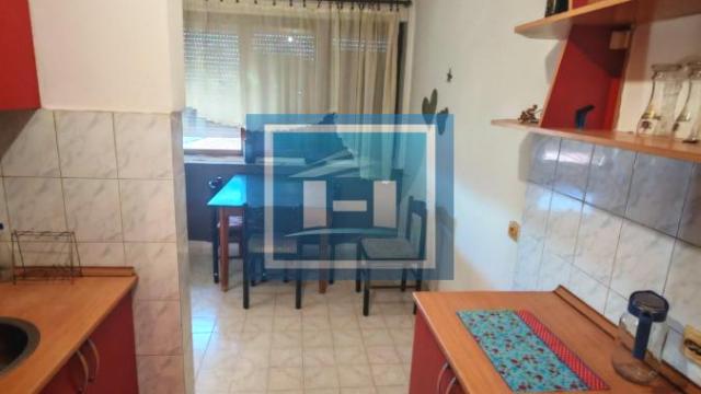Stan, Dvoiposoban, Prodaja, 62m2, XI Kongres, Gradska lokacija, Paraćin