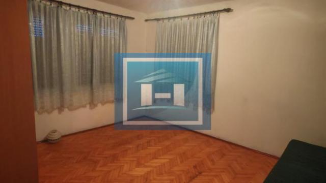 Stan, Dvoiposoban, Prodaja, 62m2, XI Kongres, Gradska lokacija, Paraćin
