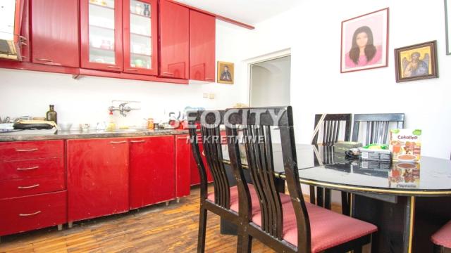 Stan, četvorosoban, Prodaja, 80m2, Kumodraž, Voždovac, Kružna