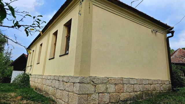 Kuća, četvorosoban, Prodaja, 140m2, Kosjeric