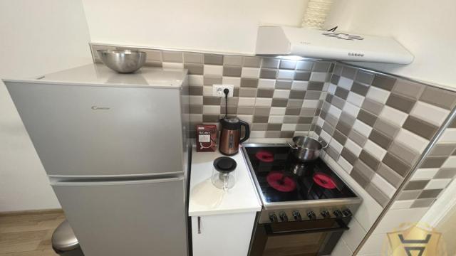 Stan, Dvosoban, Izdavanje, 52m2, Skupština, Stari grad, Kosovska