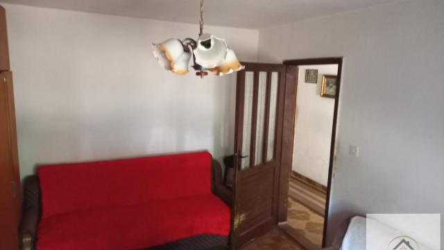 Kuća, četvoroiposoban, Prodaja, 130m2, Paragovo, Petrovaradin, Novi Sad