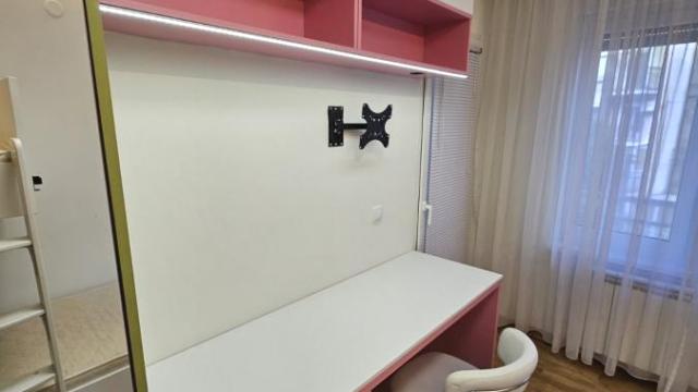 Stan, Trosoban, Izdavanje, 80m2, Dorćol, Stari grad, Pjarona de Mondezira