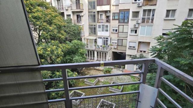 Stan, Trosoban, Izdavanje, 80m2, Dorćol, Stari grad, Pjarona de Mondezira