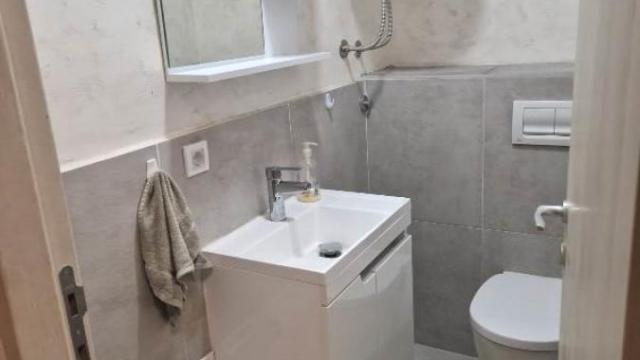 Stan, Trosoban, Prodaja, 95m2, Stari Banovci, Okolno mesto, Pere Čodanovića
