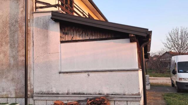 Kuća, četvorosoban, Prodaja, 300m2, Kolubarska