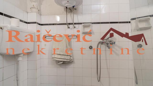 Kuća, Petosoban, Prodaja, 204m2, Voždovac, okolina Vozdovacke crkve