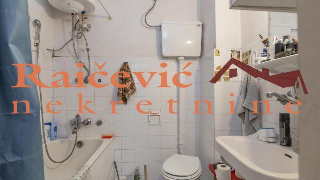 Kuća, Petosoban, Prodaja, 204m2, Voždovac, okolina Vozdovacke crkve