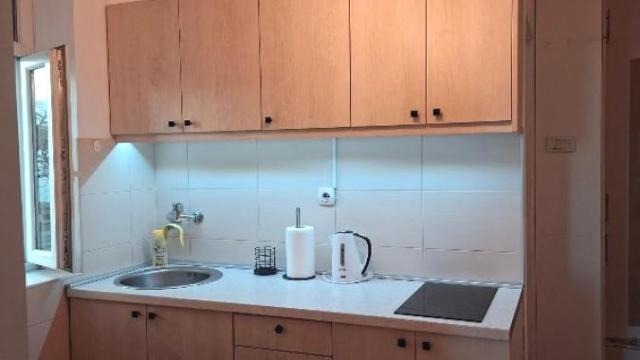 Stan, Jednosoban, Izdavanje, 28m2, Centar, Stari grad, Makedonska