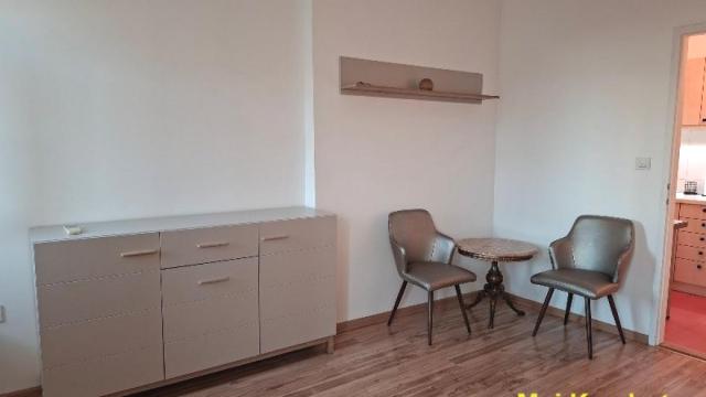 Stan, Jednosoban, Izdavanje, 28m2, Centar, Stari grad, Makedonska