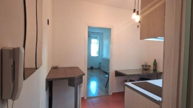 Stan, Jednosoban, Izdavanje, 28m2, Centar, Stari grad, Makedonska