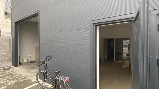 Poslovni prostor, Izdavanje, 180m2, Vašarište, Gradska lokacija, Jagodina