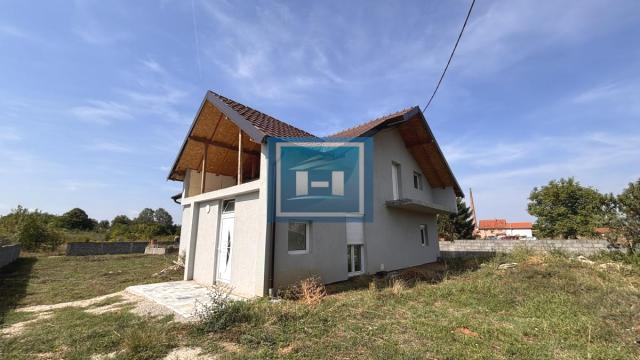 Kuća, Prodaja, 260m2, Okolno mesto, Jagodina