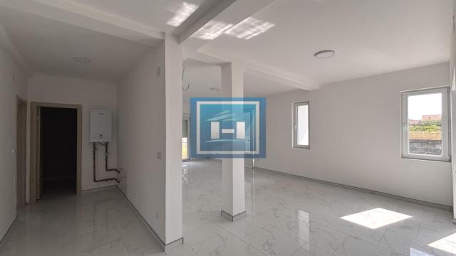 Kuća, Prodaja, 260m2, Okolno mesto, Jagodina