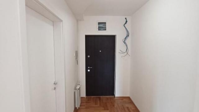 Stan, četvorosoban, Izdavanje, 90m2, Ada Ciganlija, Čukarica, Radnička