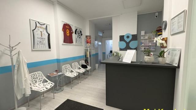 Poslovni prostor, Izdavanje, 136m2, Banovo brdo, Čukarica, Blagoja Parovića