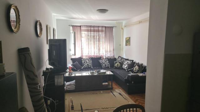 Kuća, Prodaja, 254m2, Selenča, Gradska lokacija, Sombor