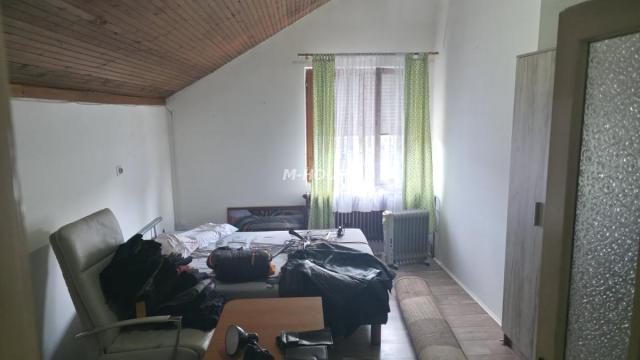 Kuća, Prodaja, 254m2, Selenča, Gradska lokacija, Sombor
