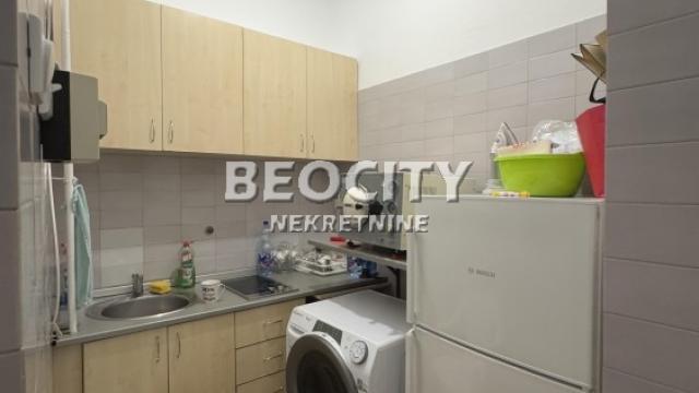 Poslovni prostor, Petosoban, Izdavanje, 136m2, Banovo brdo, Čukarica, Blagoja Parovića