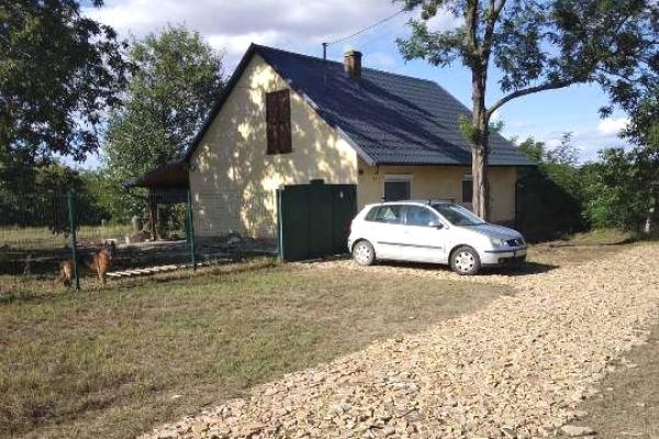 prodaja, kuca,
becej, 949800, trosoban-becej