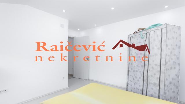 Poslovni prostor, Petosoban, Izdavanje, 180m2, Lekino brdo, Voždovac, Bakiceva