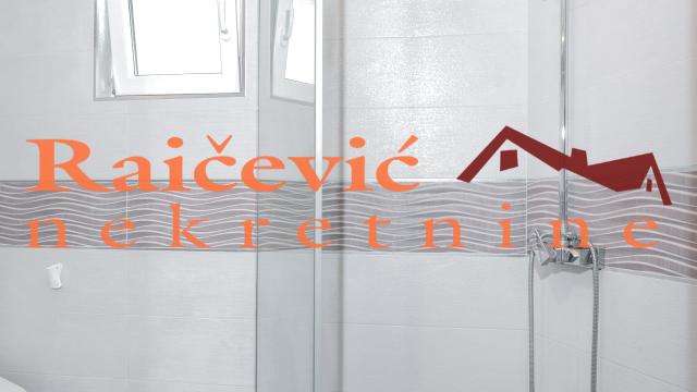 Poslovni prostor, Petosoban, Izdavanje, 180m2, Lekino brdo, Voždovac, Bakiceva