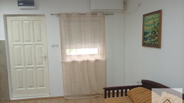 Stan, Jednoiposoban, Izdavanje, 32m2, Grbavica, Novi Sad, Novi Sad