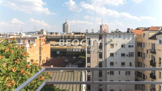Stan, Trosoban, Prodaja, 80m2, Trg Republike, Stari grad, Dobračina