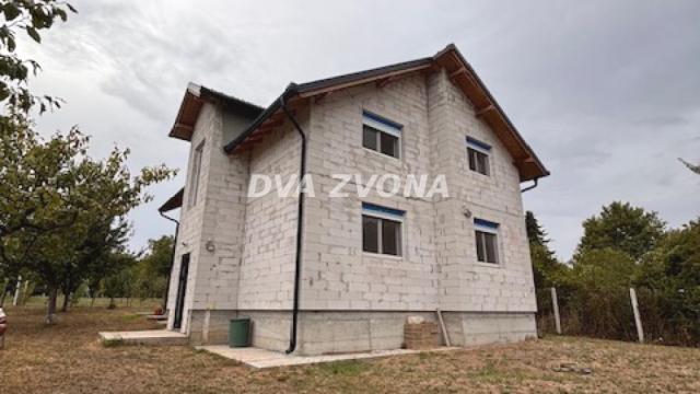 Kuća, Prodaja, 151m2, Čortanovci, Okolno mesto, Indjija