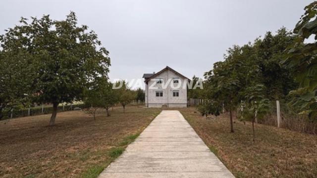 Kuća, Prodaja, 151m2, Čortanovci, Okolno mesto, Indjija