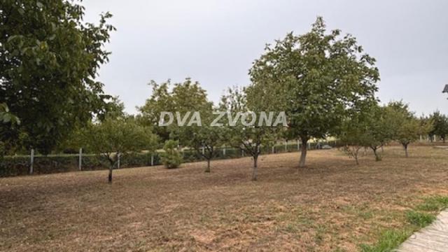 Kuća, Prodaja, 151m2, Čortanovci, Okolno mesto, Indjija
