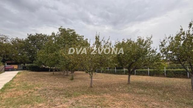 Kuća, Prodaja, 151m2, Čortanovci, Okolno mesto, Indjija