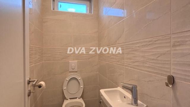 Kuća, Prodaja, 151m2, Čortanovci, Okolno mesto, Indjija