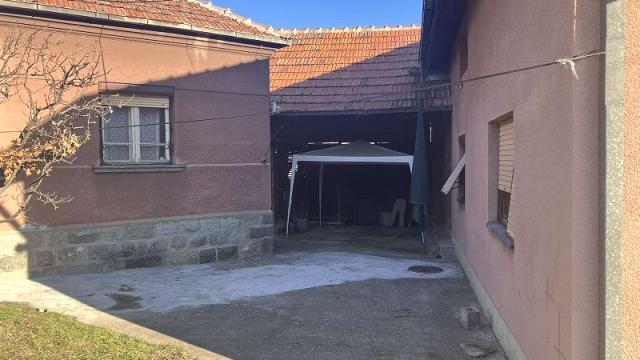 Kuća, četvorosoban, Prodaja, 85m2, Zvezdan, Okolno mesto, Zvezdan