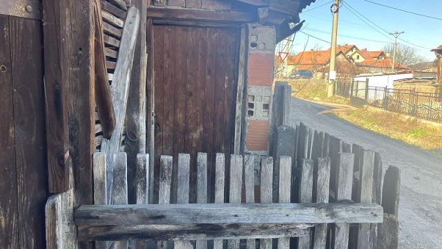 Kuća, četvorosoban, Prodaja, 85m2, Zvezdan, Okolno mesto, Zvezdan