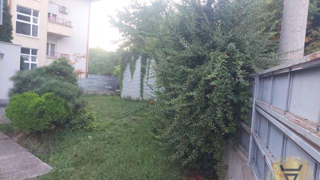 Kuća, Petosoban, Izdavanje, 350m2, Dedinje, Savski venac, Miće Orlovića