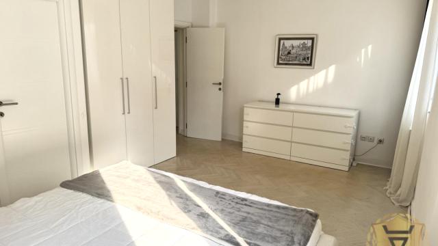 Stan, Trosoban, Izdavanje, 100m2, Dorćol, Stari grad, Gospodar Jovanova