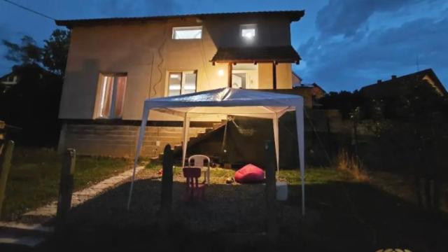 Kuća, Petosoban, Izdavanje, 160m2, Surčin (mesto), Surčin, Dubrovačka