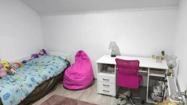 Kuća, Petosoban, Izdavanje, 160m2, Surčin (mesto), Surčin, Dubrovačka