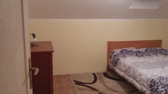 Kuća, Trosoban, Izdavanje, 150m2, Zemun, Džordža Vašingtona