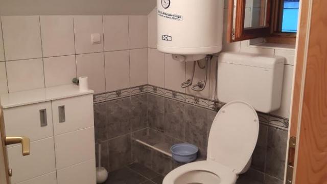 Kuća, Trosoban, Izdavanje, 150m2, Zemun, Džordža Vašingtona