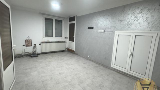 Kuća, Petosoban, Izdavanje, 220m2, Donji grad, Zemun, Dositejeva