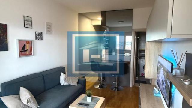 Stan, Jednoiposoban, Izdavanje, 30m2, Cvetkova pijaca, Zvezdara, Beograd