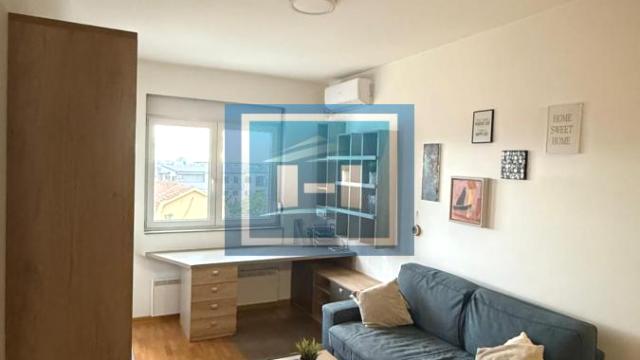 Stan, Jednoiposoban, Izdavanje, 30m2, Cvetkova pijaca, Zvezdara, Beograd