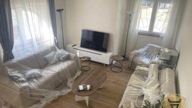Kuća, Trosoban, Izdavanje, 120m2, Slavujev venac, Zvezdara, Milana Vukosa