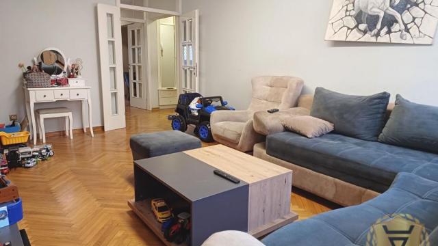 Stan, Trosoban, Izdavanje, 150m2, YUBC, Novi Beograd, Bulevar Mihaila Pupina
