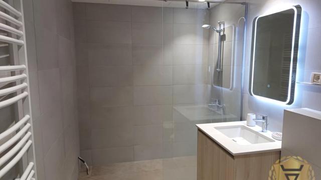 Stan, Trosoban, Izdavanje, 82m2, Beograd na vodi, Savski venac, Hercegovačka