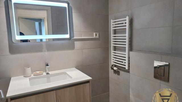 Stan, Trosoban, Izdavanje, 82m2, Beograd na vodi, Savski venac, Hercegovačka