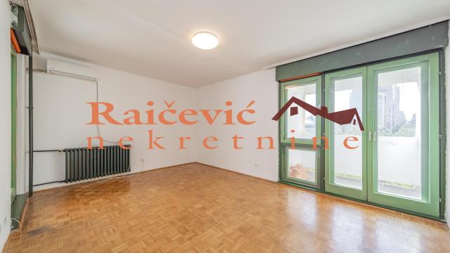 Stan, Trosoban, Izdavanje, 84m2, Vidikovac, Rakovica, Vidikovacki venac